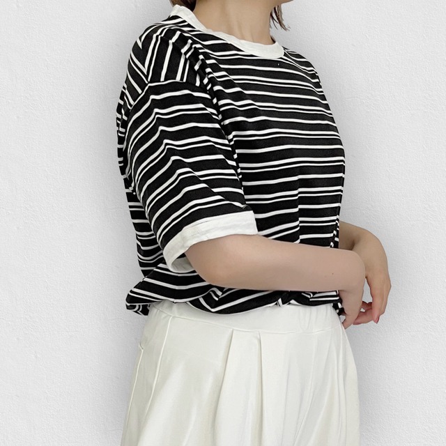 【ユニセックス】綿100％ オーバーサイズ ボーダーTシャツ｜ブラック×ホワイト｜画像3