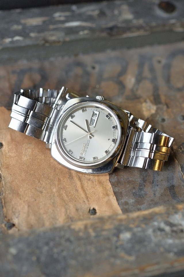 Vintage King Seiko Cushion Case Ref. 5626-7010