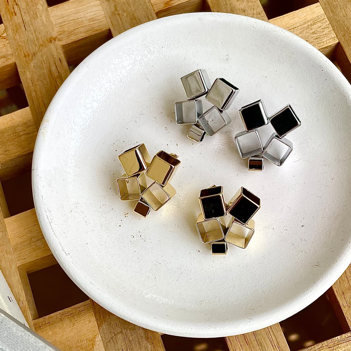 RANDOM CUBE PIERCE | アクセサリーショップ SESARI