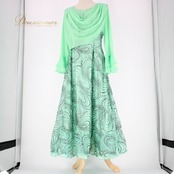 社交ダンス 衣装 スタンダード ドレス ワンピース パーティドレス レディース グリーン系 union ラインストーン ラメ キラキラ ホログラム 長袖 グリーンドレス 華やか ドレッシー 伸縮性 パーティー用 おしゃれ ドレスアップ 胸元デザイン ファスナー仕様 上品 レディースファッション アウトドアイベント カジュアル ヘルシーカラー 鮮やか 演奏会 お呼ばれ おしゃれ着 上品コーデ 目を引くデザイン