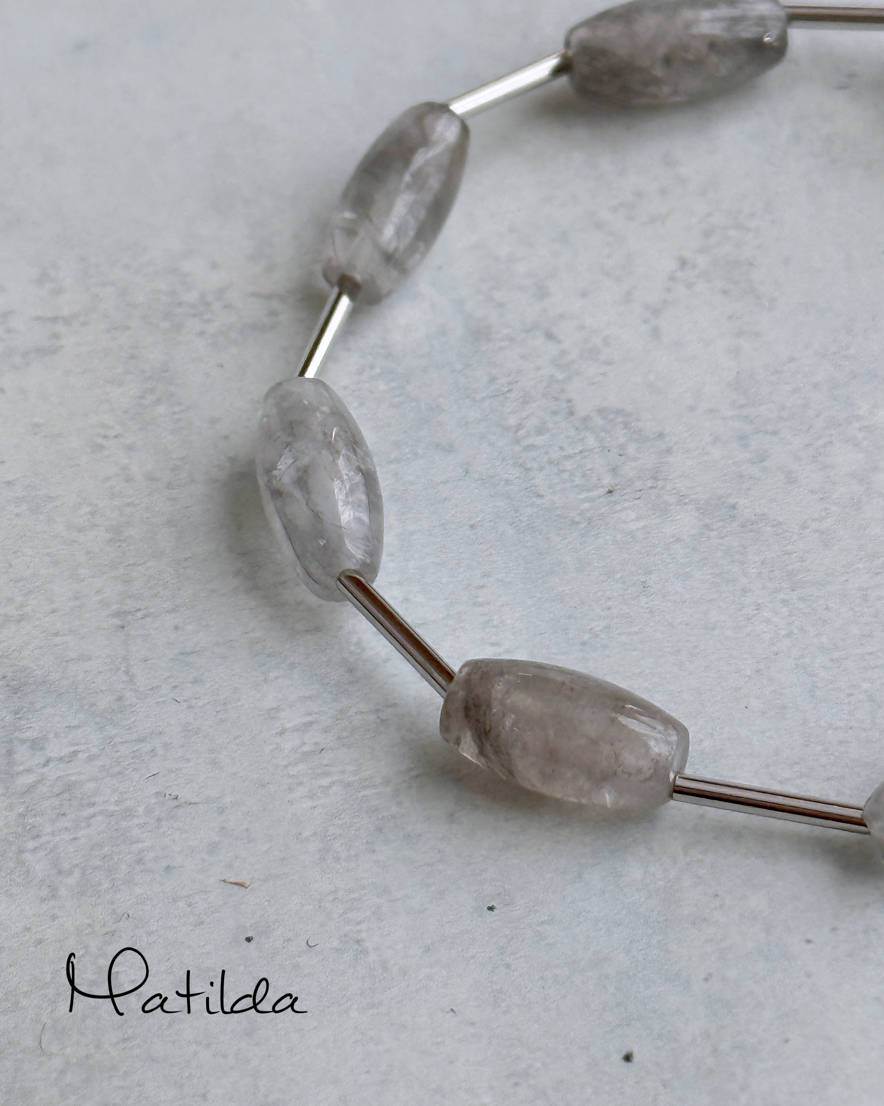 【再販】Tube & stone bracelet(グレークォーツ)