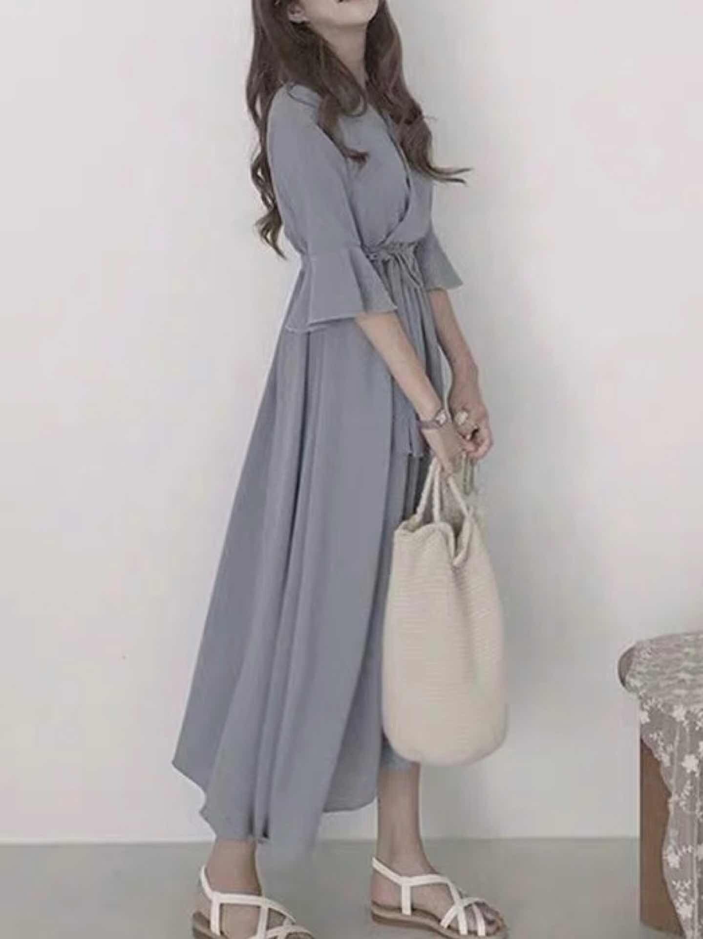 大人のおしゃれプリンセススタイルふんわりベルスリーブ カシュクールワンピース 体型カバー フレア袖 春ワンピ 通勤 カジュアル 大人可愛い 大きいサイズ 韓国 Ch3933 Chulachula チュラチュラ 可愛い大きいサイズ韓国レディースファッション通販