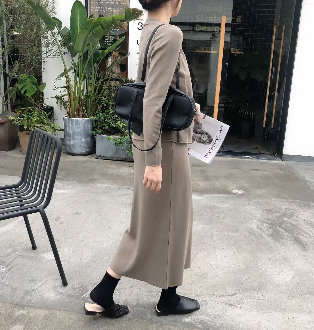 カシュクールトップス& Iラインスカート ニットセットアップ AJ1050-9055