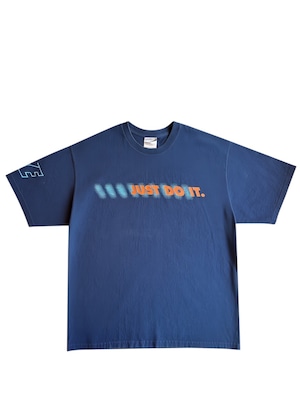 NIKE tee