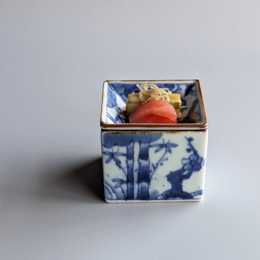 有田焼】染付濃松竹梅 枡型蓋付珍味入 | 和食器のすべて