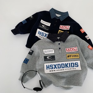 【冬作】英字プリントボア付きトレーナー