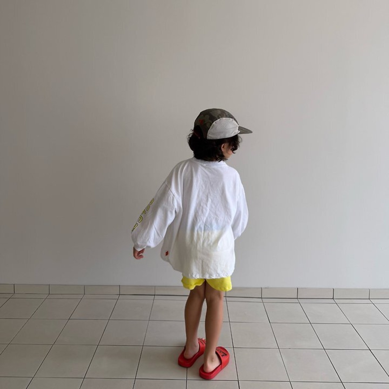 【取寄/韓国直送】CantucciStudio 26/SM バケーションTシャツ