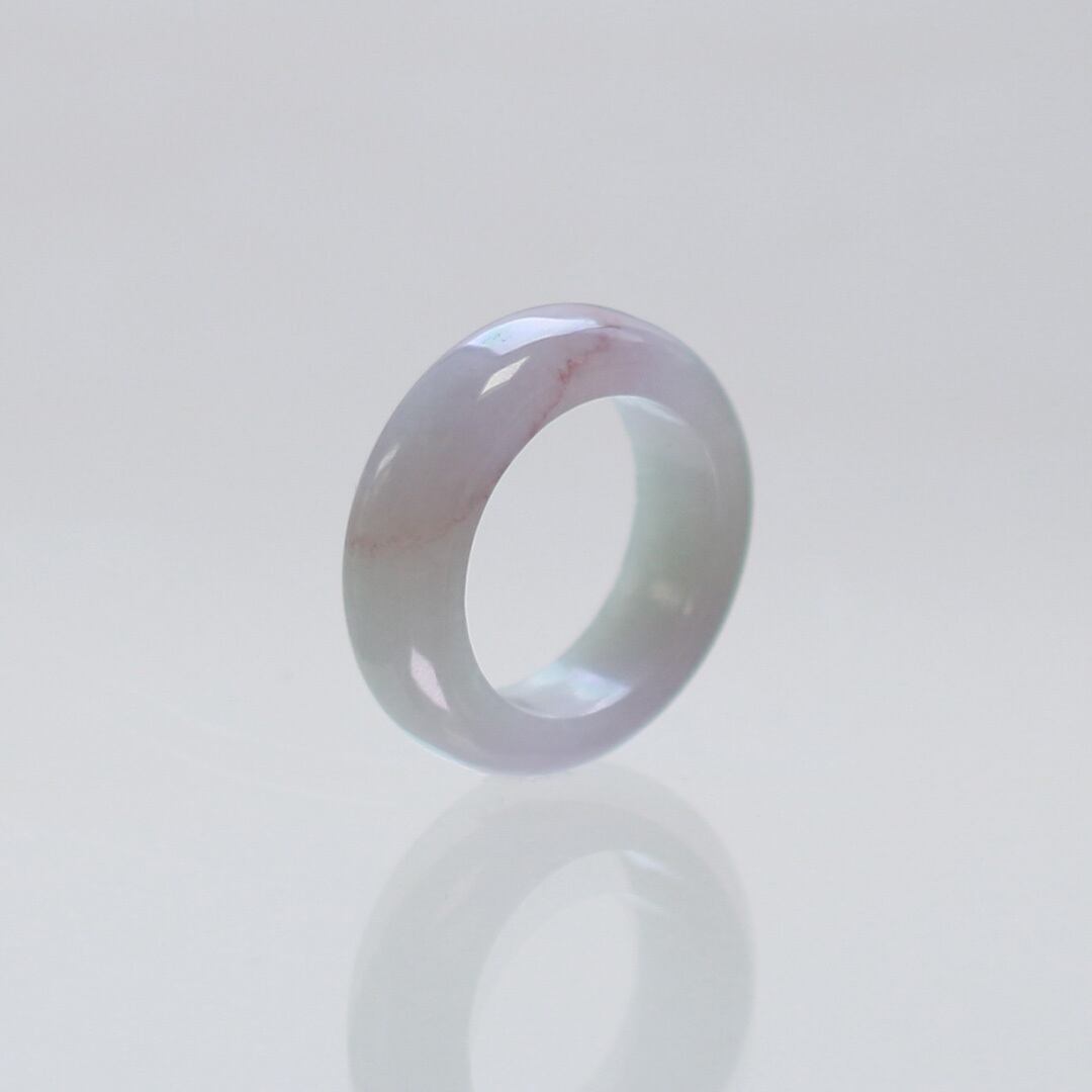 4号】 レアカラー！ lavender 翡翠くり抜き甲丸リング A貨翡翠