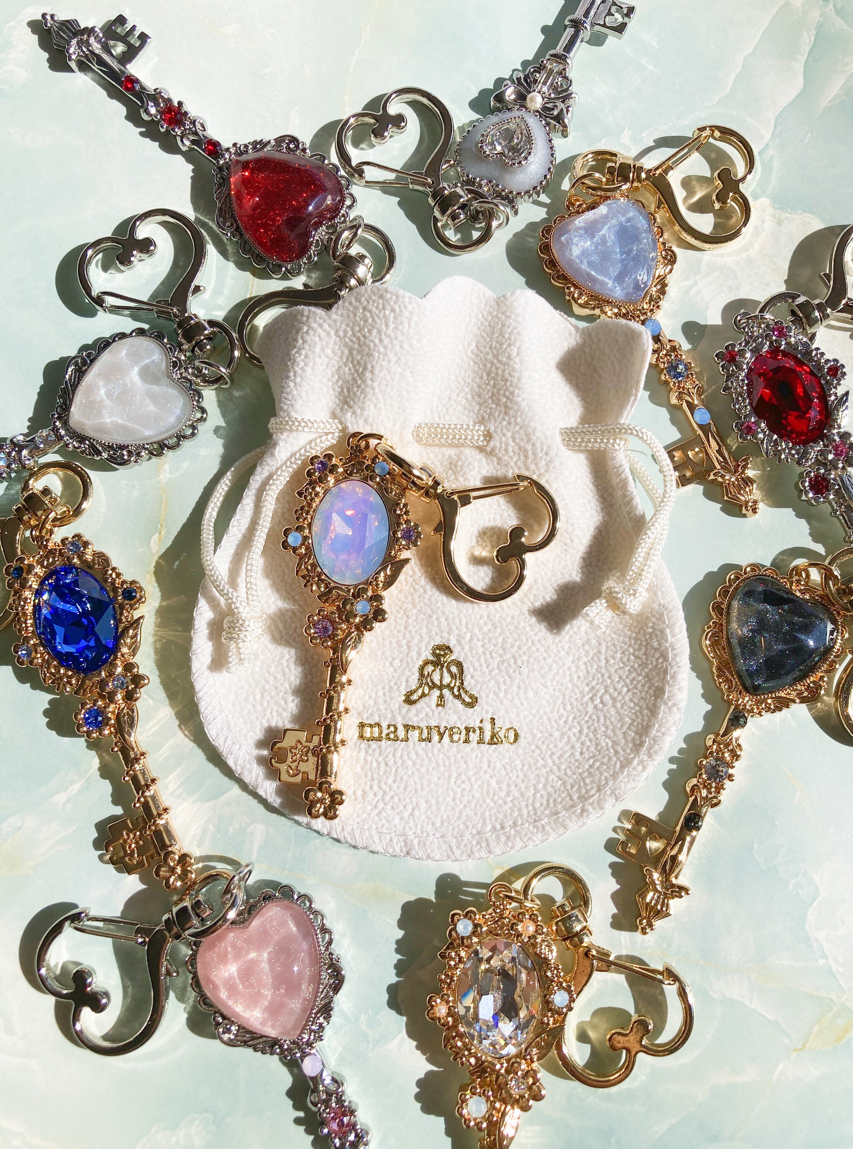 ティアラハートキーチャーム（ホワイト） | マルベリコ