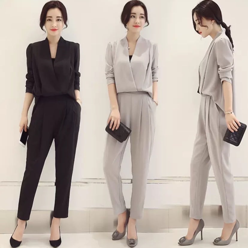 オールインワン パンツスーツ クロップドパンツ セットアップ アンクル丈 袖あり Ｖネック 長袖 カシュクール ワイド ウエストマーク 上下セット 大人可愛い きれいめ シンプル 上品 おしゃれ かっこいい 大人女子 こなれ感 キュート クール モード系 セクシー エレガント オールインワン パンツスーツ クロップドパンツ セットアップ アンクル