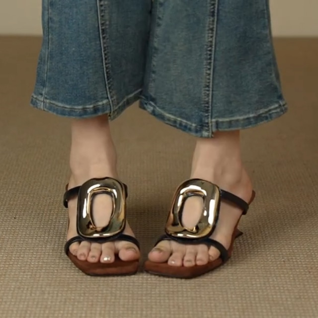 Metal buckle wedge heel sandals S863