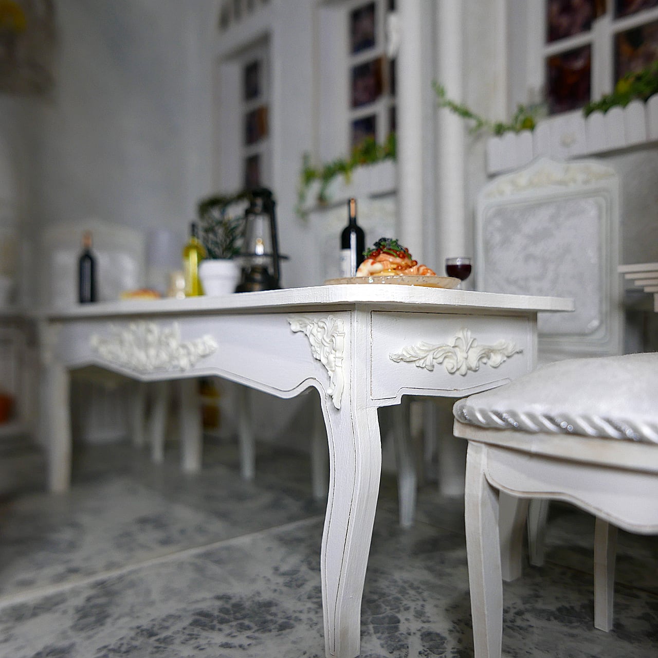 ダイニングテーブル 立体彫刻 No.2 ホワイト 1/6 ドールハウス