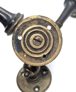 パリのアンティーク　真鍮のドア金物