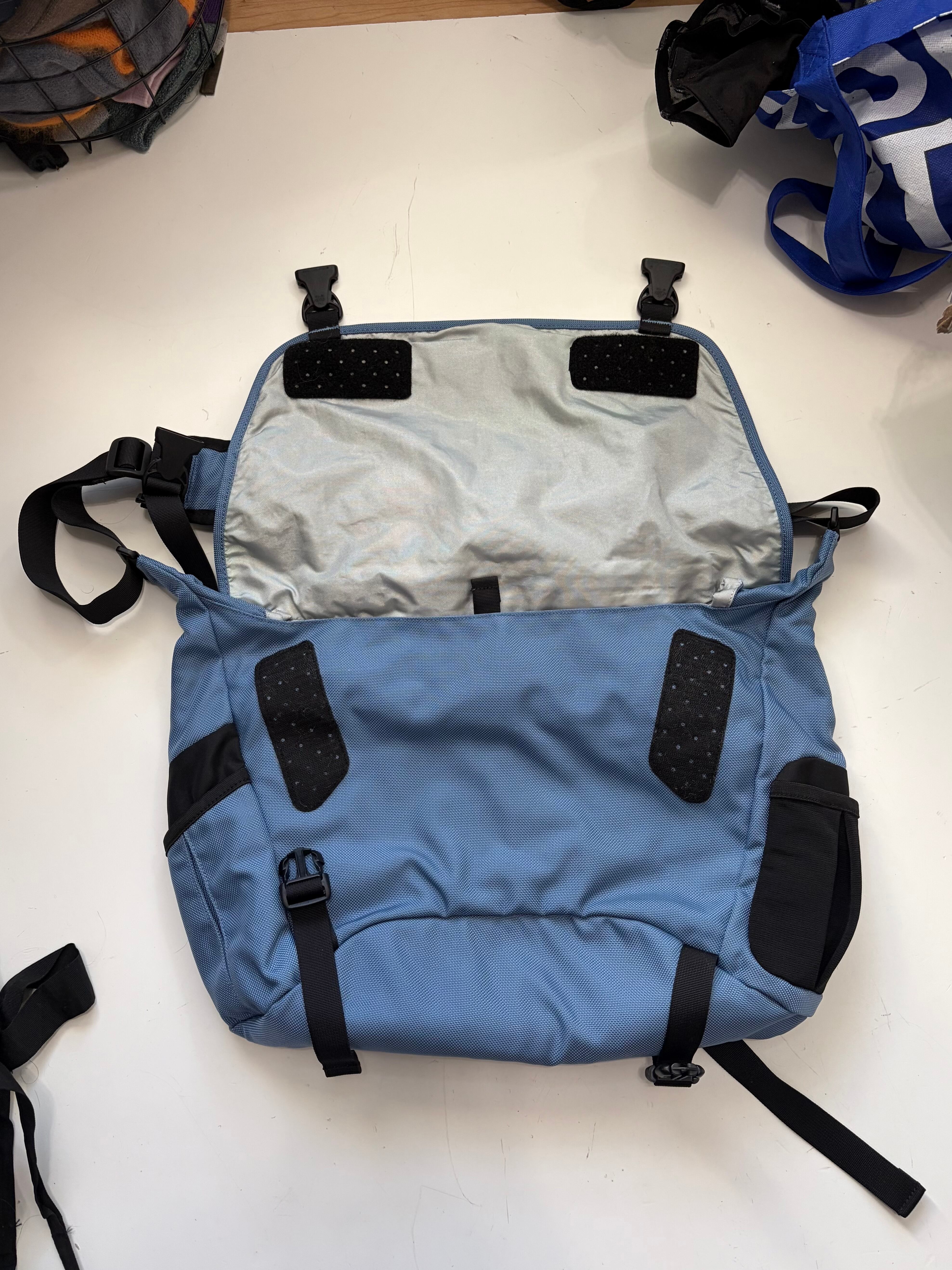 00's patagonia Half Mass messenger bag | early palace
