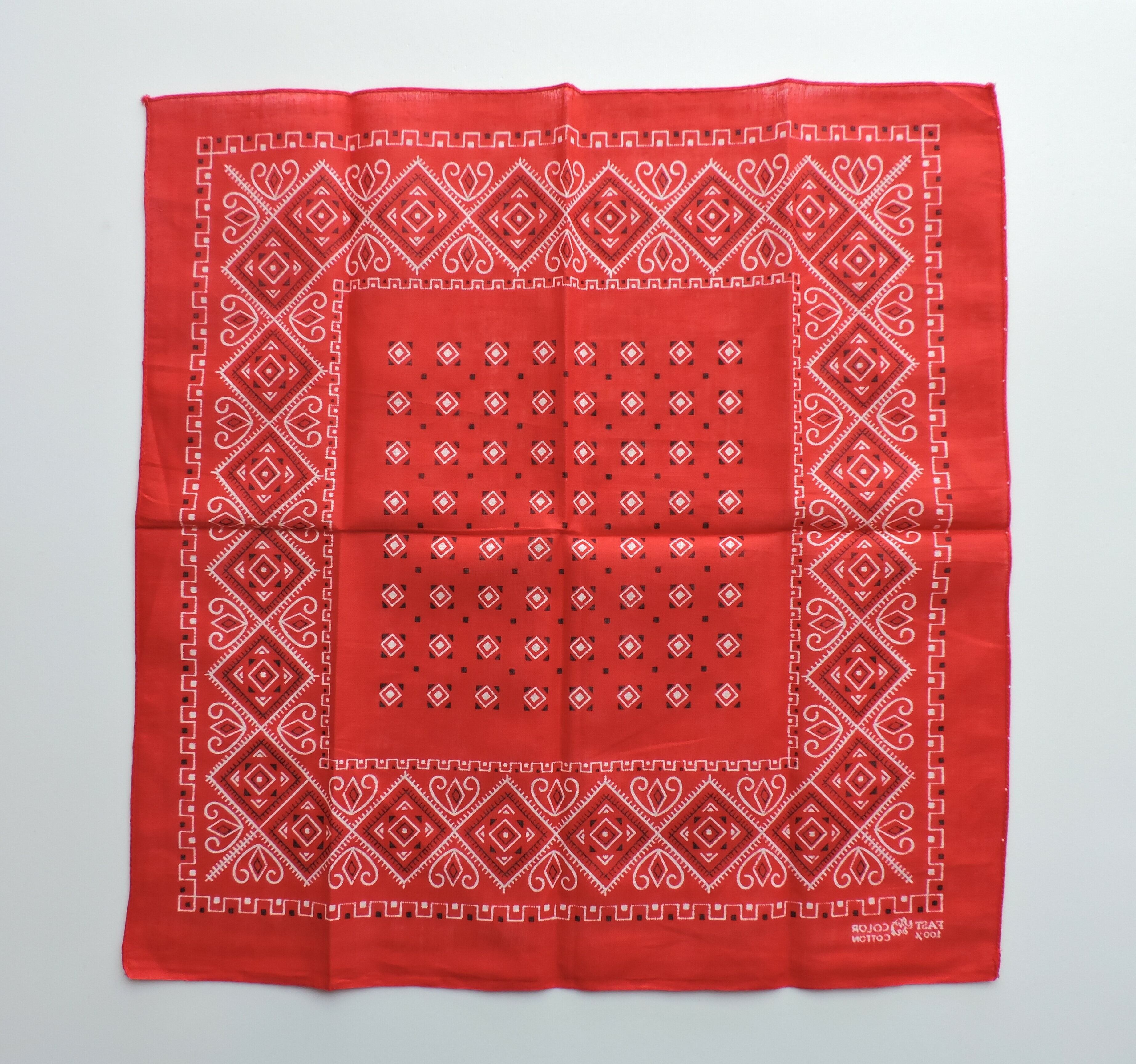 USA製 バンダナ100枚　まとめ売り　エレファント　ビンテージ　vintage USA製 バンダナ100枚まとめ売りエレファントビンテージvintage