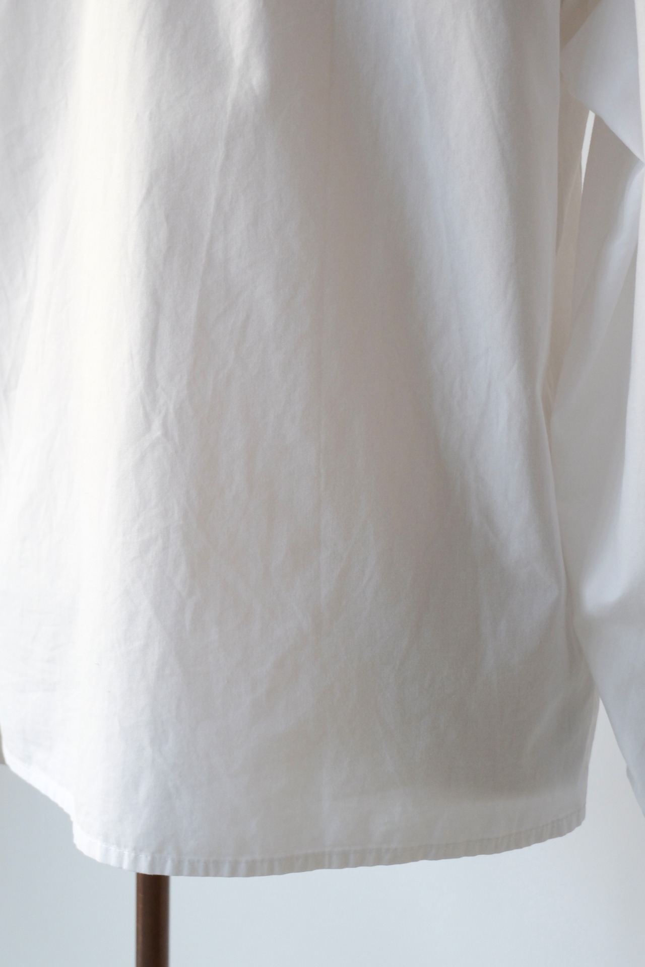 Farm animals ruffle collar blouse