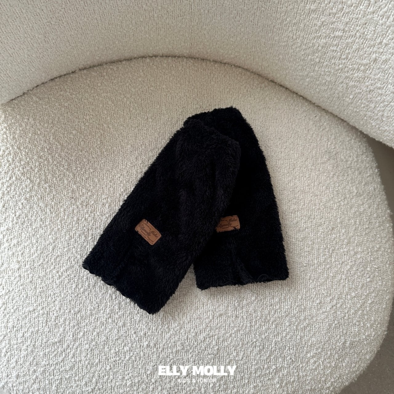 sold out»ブラック«elly molly» ボアレッグウォーマー3colors | capucapu