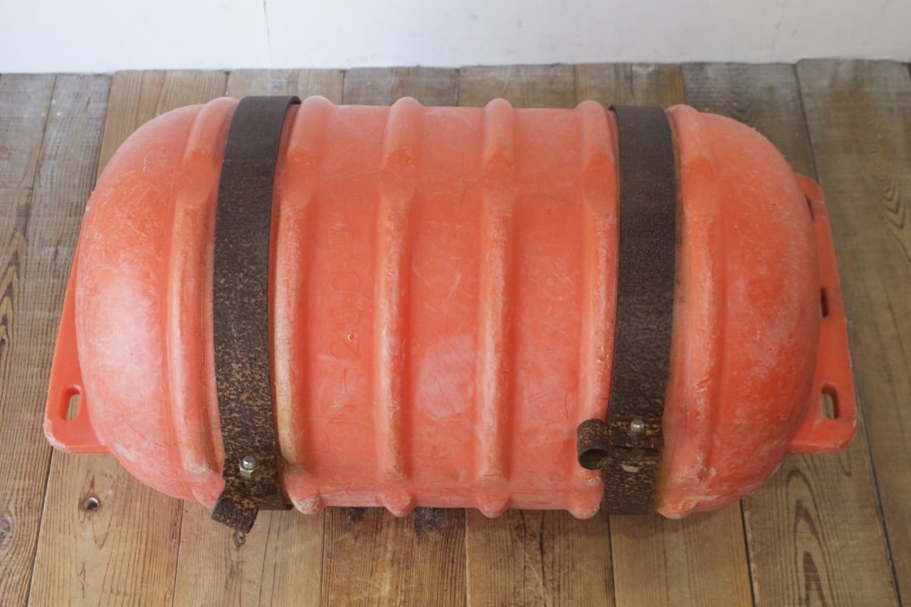 浮き輪 ヴィンテージ インテリア 雑貨 ディスプレイ 実物大 ライフセーバー F00075_キャビネット ガラスキャビネット ブラック シルバー