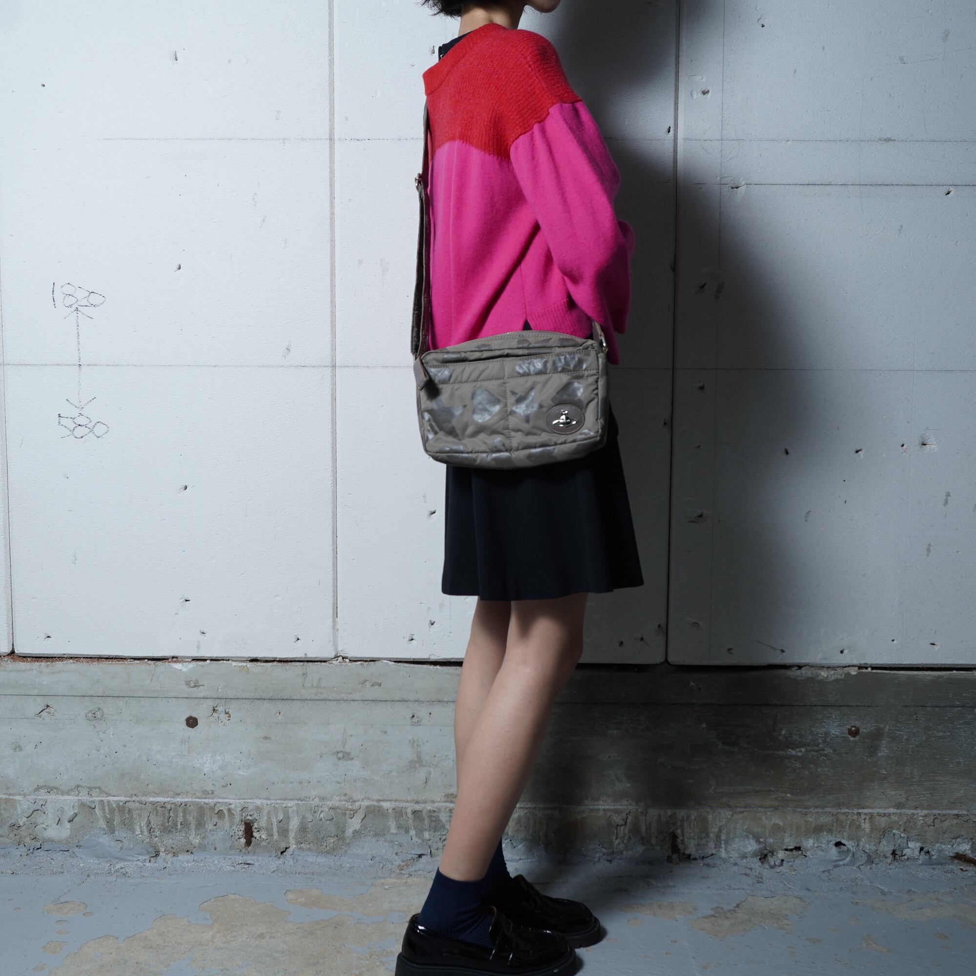 Vivienne Westwood】ヴィヴィアンウエストウッド ”Y2K””オーブロゴ