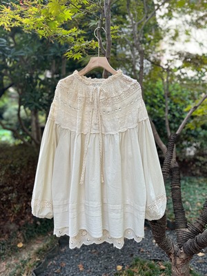 lace embroidered long sleeve blouse【2025072701】