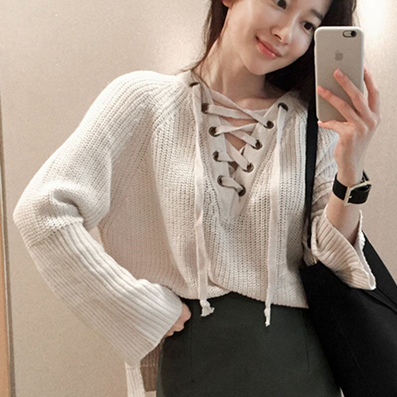 レースアップ・フレアスリーブリブニット