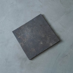 福西一記 22　タタラ四方皿