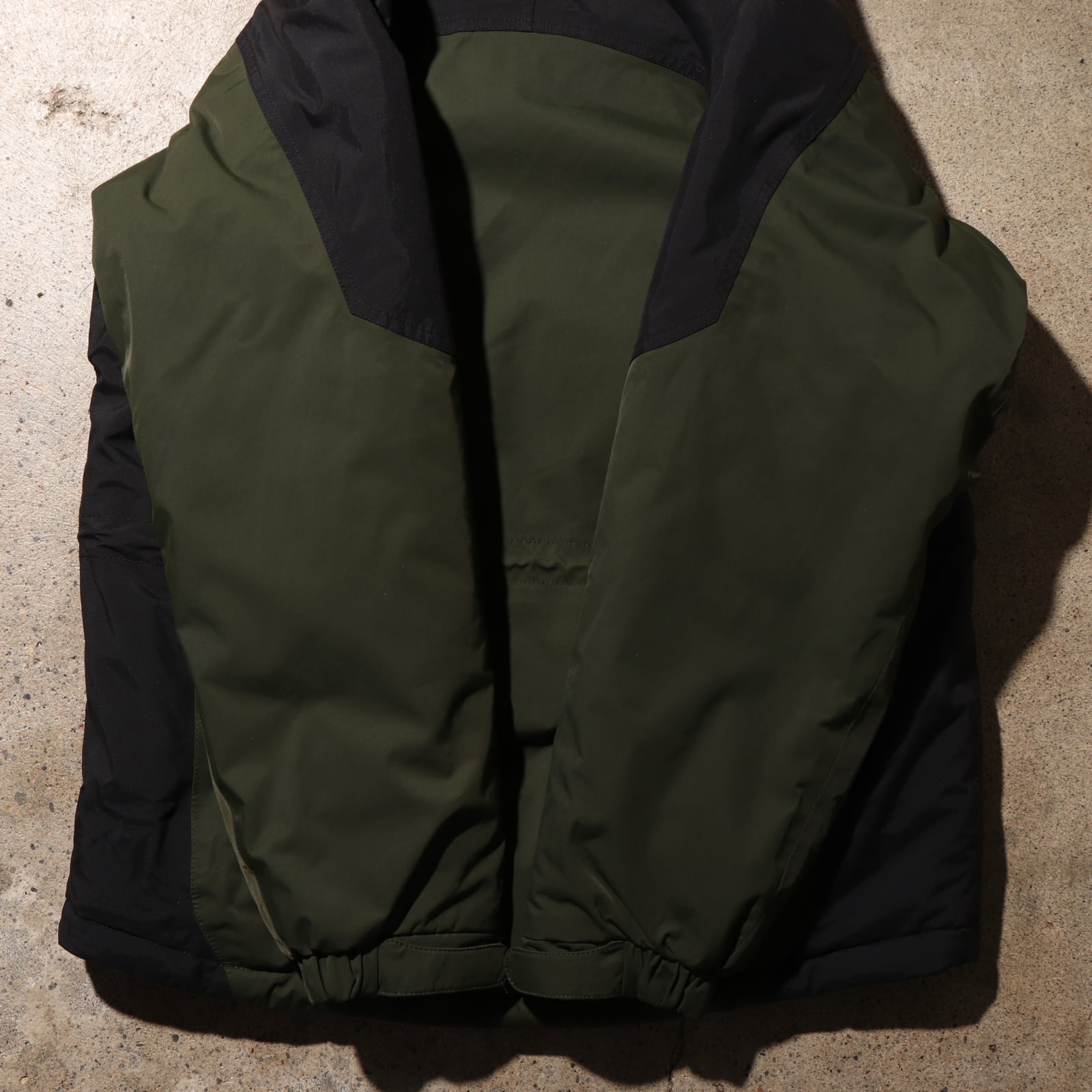 美品 L オリーブグリーン L.L.Bean プリマロフト ダウンジャケット 