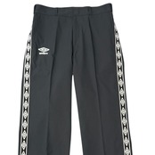 【UMBRO×BASICKS】アンブロ×ベイシックス 23ss "UMBRO TAPE SPORT SLACKS" スラックス