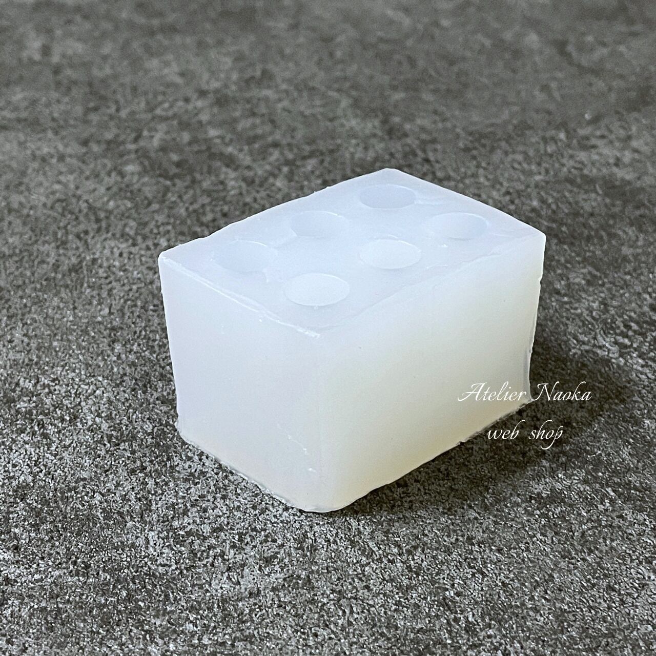 ミニキャンドル型(0.9cm×3.0cm) シリコンモールド | シリコンモールド