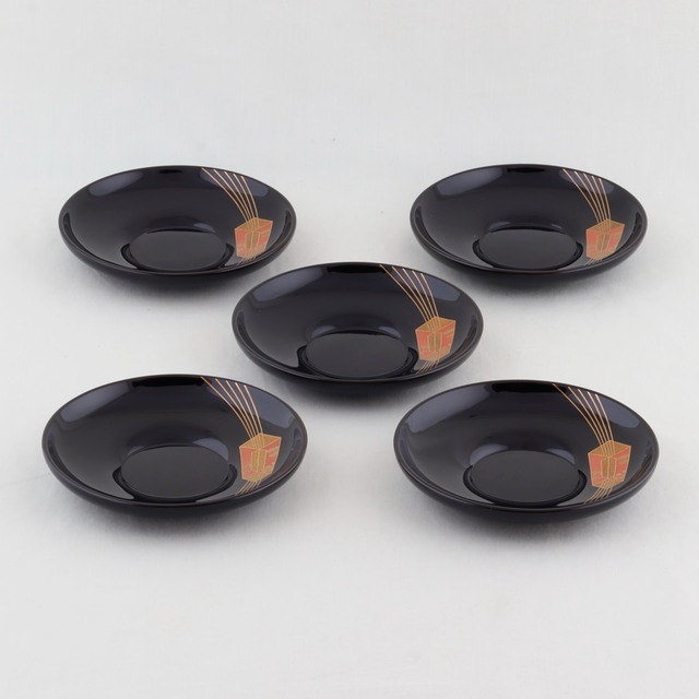 1614  輪島塗　茶托／4.2ダルマ形／黒塗／熨斗蒔絵／五枚組
