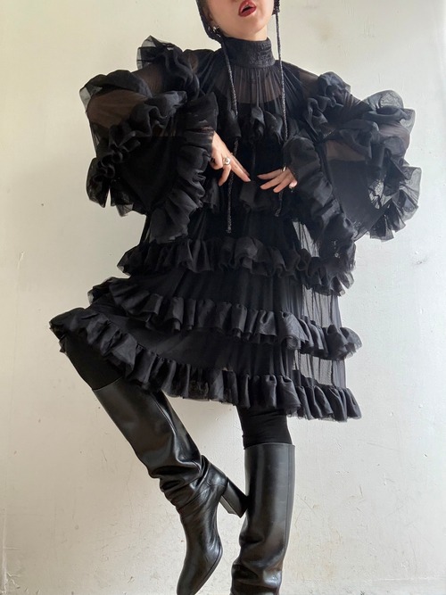 Vintage Frilled Oversized Design Top