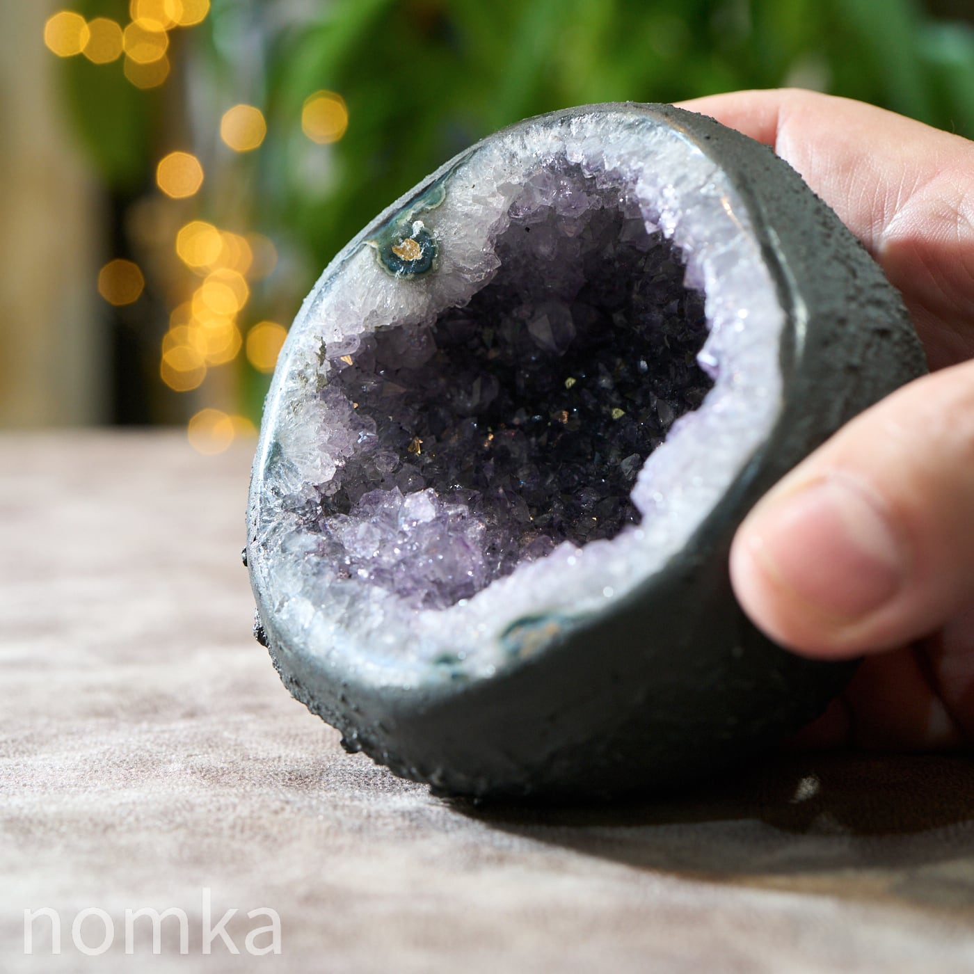 原石 | nomka
