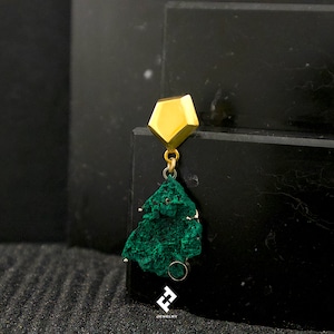 +6 lados・シングルイヤリング〜single earring (green+gold) #1