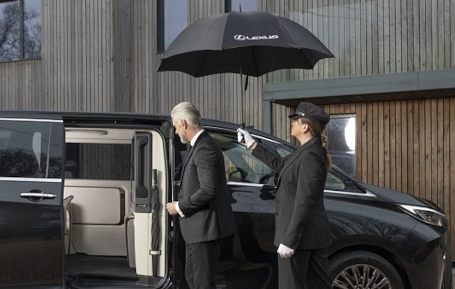 LEXUS　オリジナル　アンブレラ Lexus Luxury Storm Proof Umbrella | LEXUS FASHION STORE - LEXUS