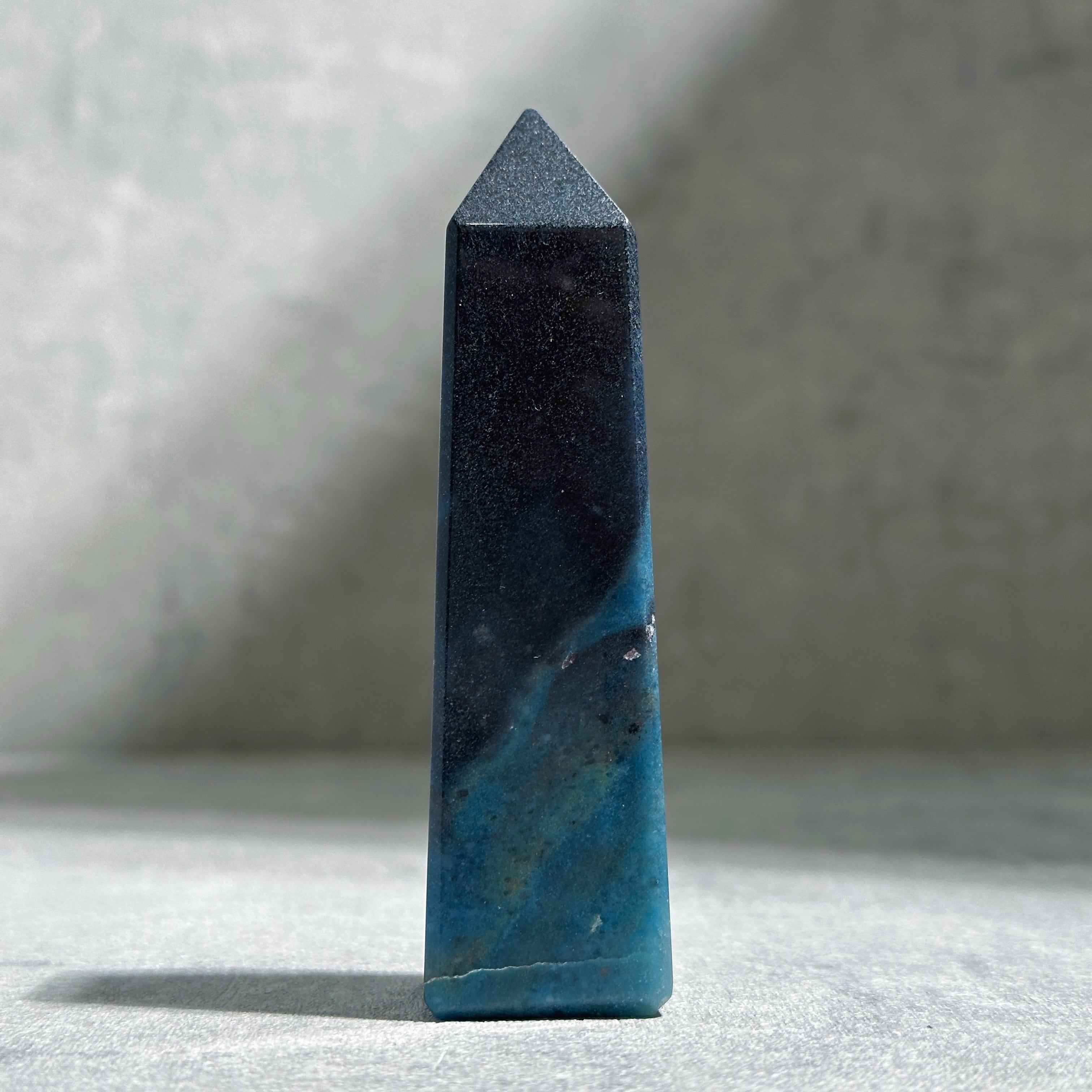 【お洒落&パワフル】トロレアイトタワー お洒落&パワフル】トロレアイトタワー