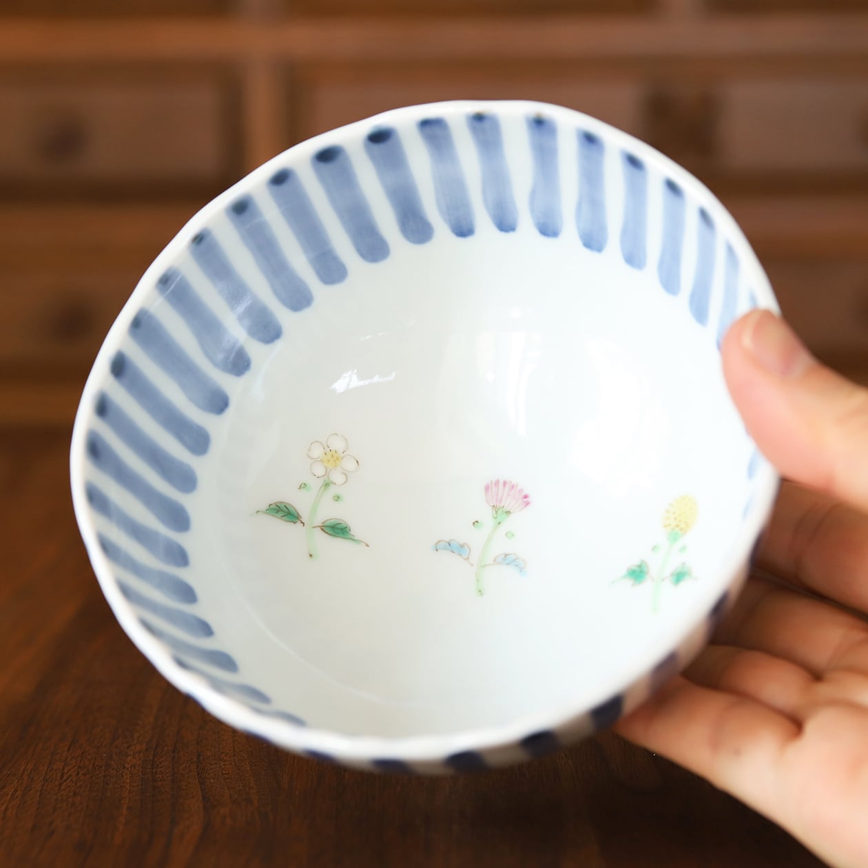 うつわ藍水 ｜ ミニどんぶり 十草三つ花 ｜ 波佐見焼 | にっこう生活館
