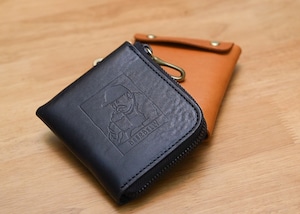 SMALL ROUND WALLET