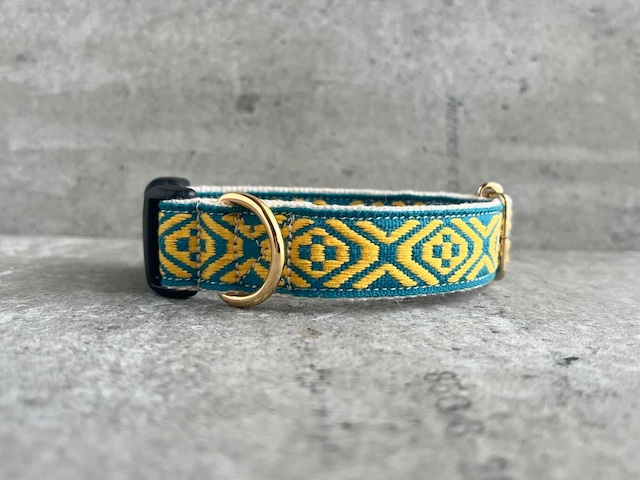 首輪 tribal turquoise yellow