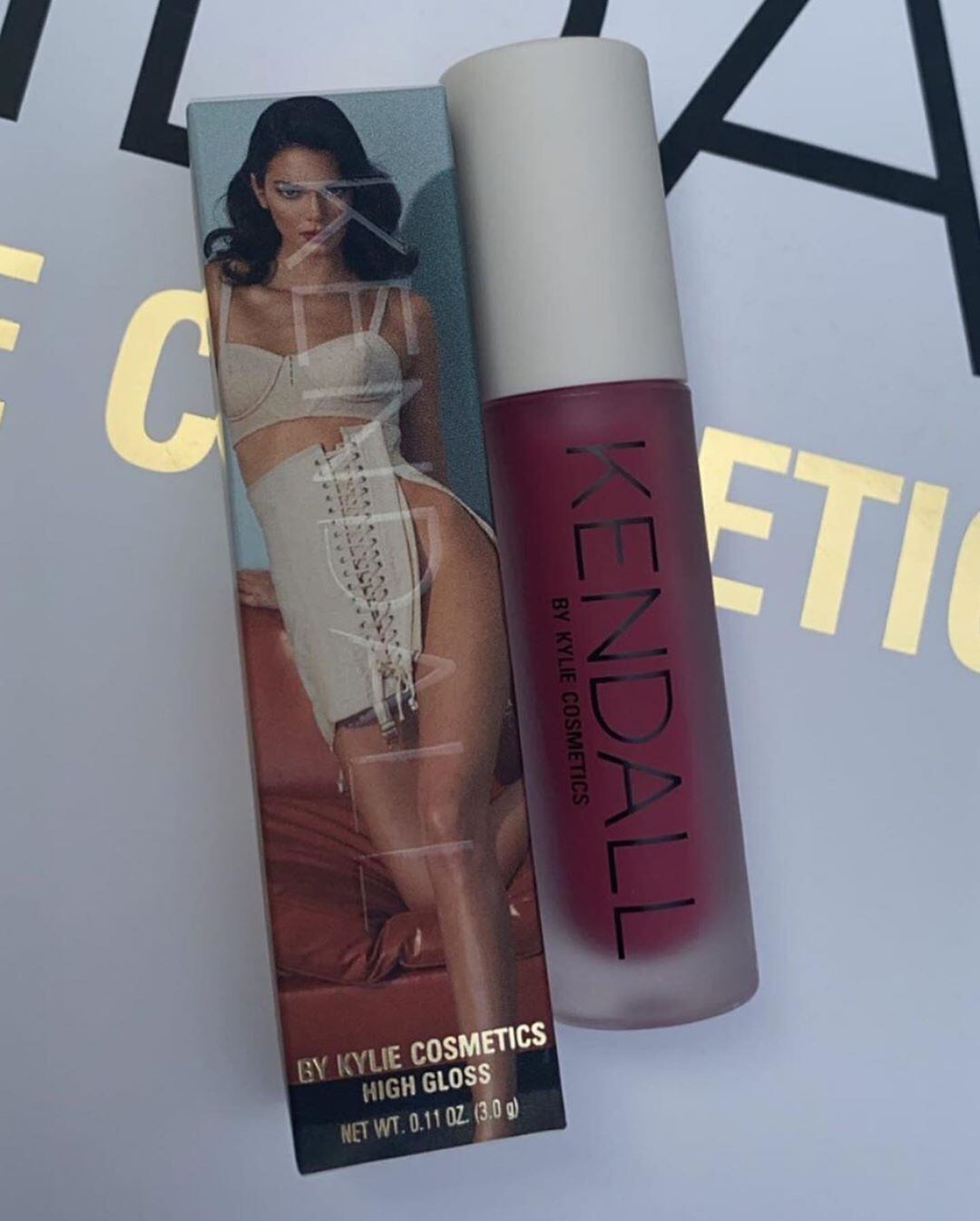 KENDALL Kylie Cosmetics グロス