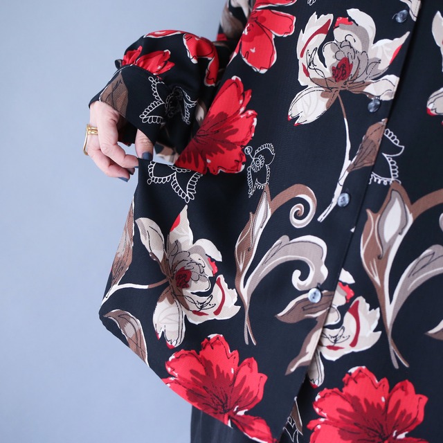 beautiful flower art pattern loose box silhouette open collar shirt