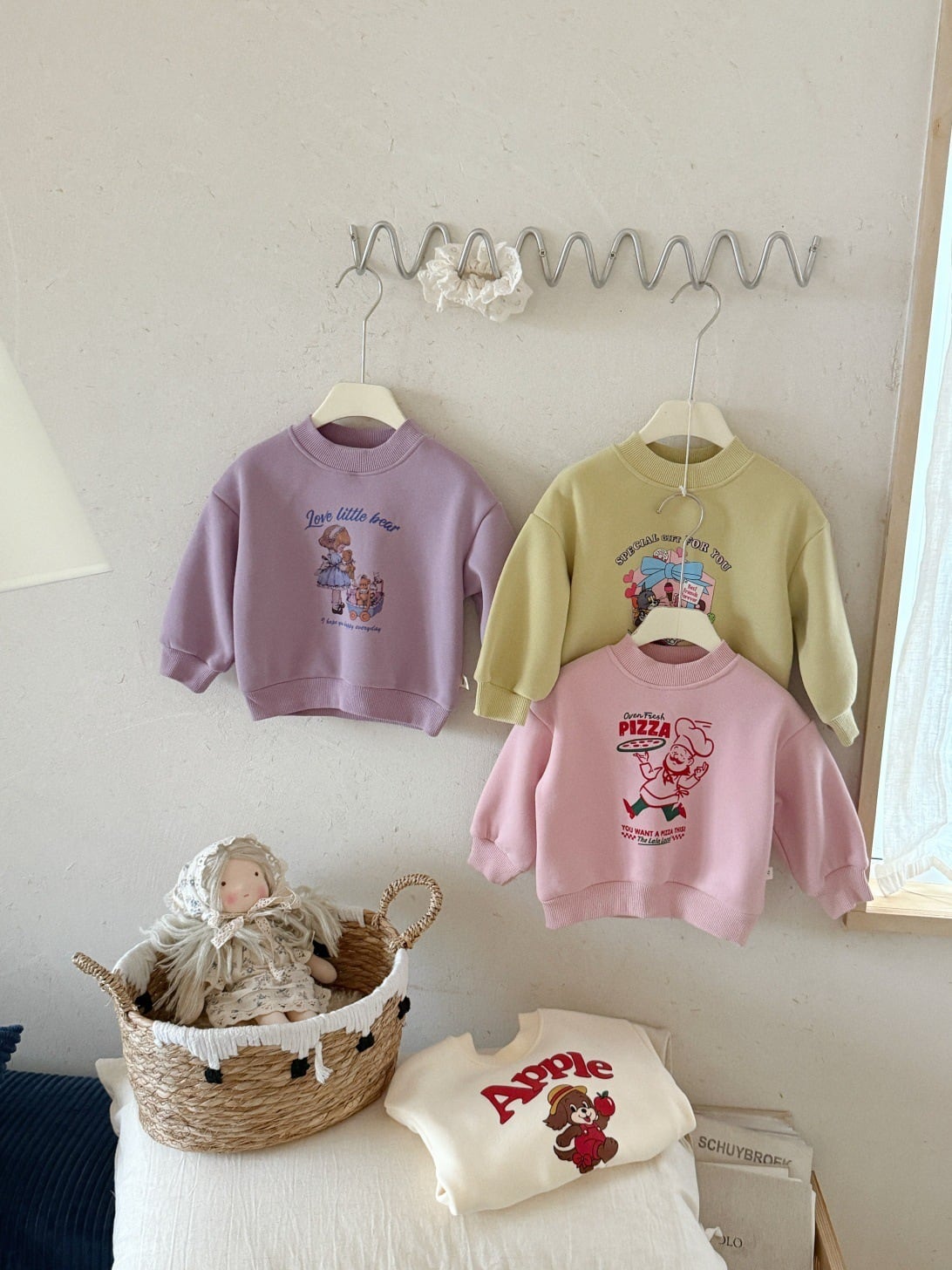 ベビー裏起毛イラストトレーナー