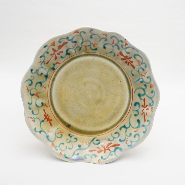 【ヤマカワミユキ】6.5寸輪花皿　色絵華唐草　YA12-B