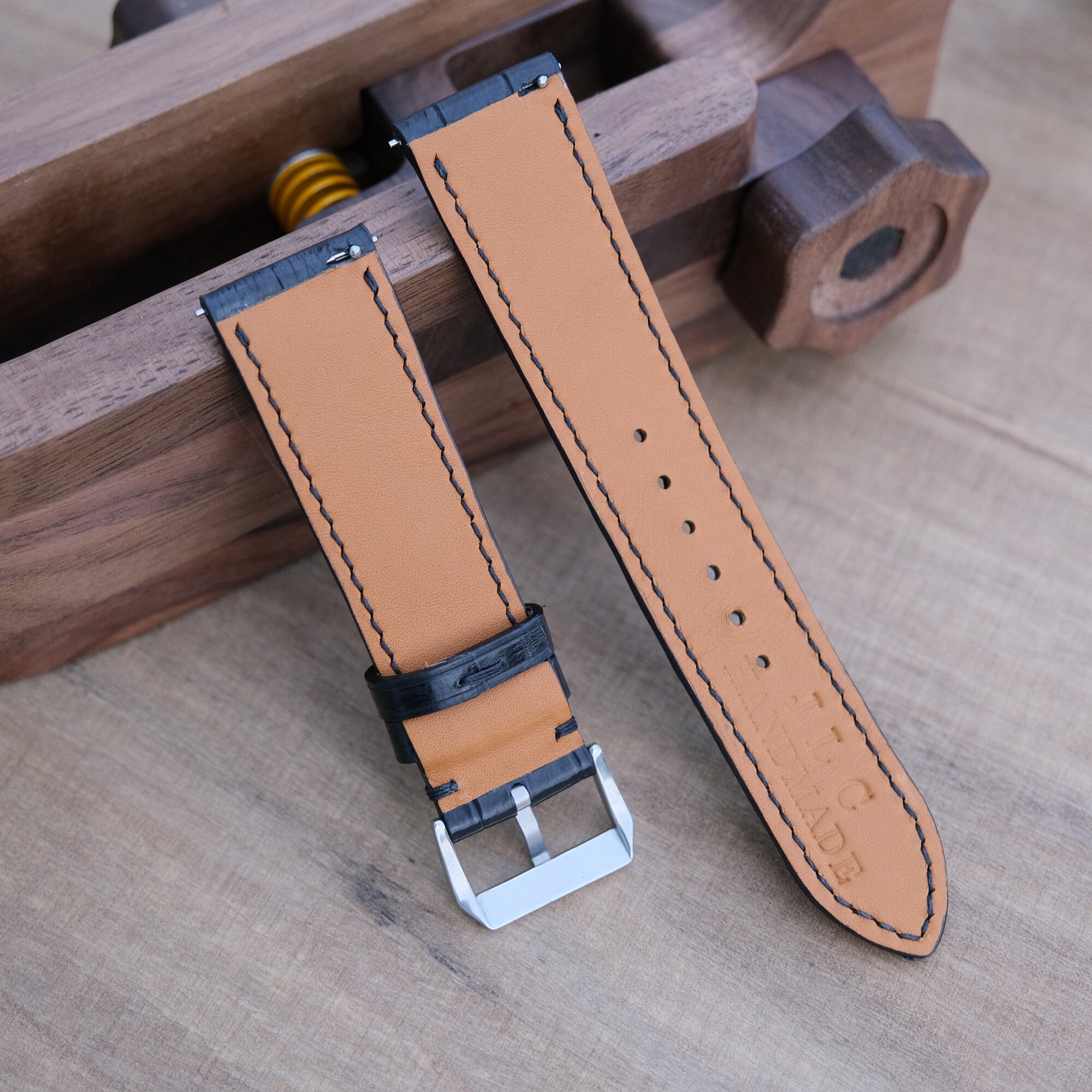 腕時計ベルト フラットタイプ ブラック クロコダイル ワニ革 時計  