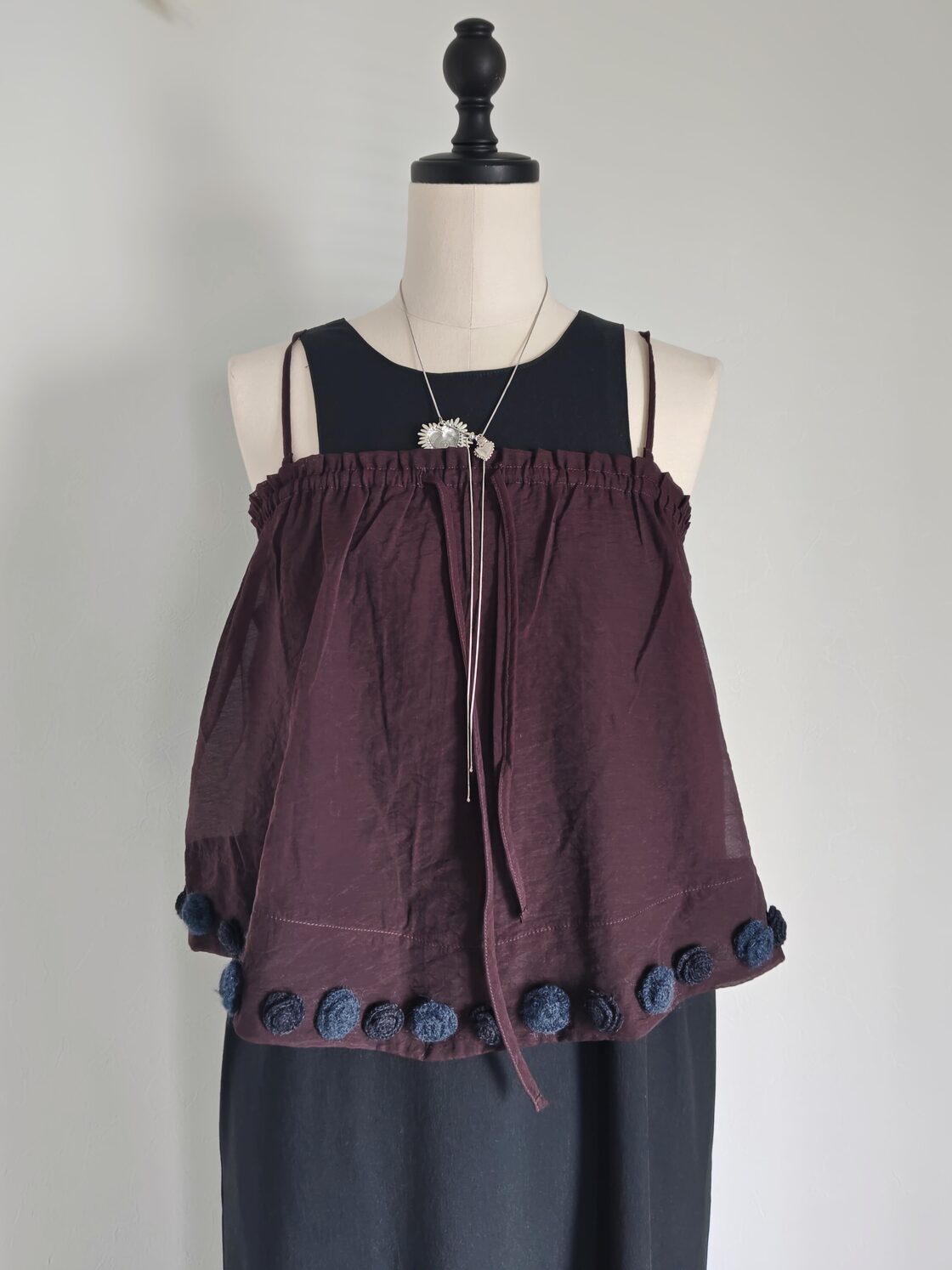 tyn TGOR】Tiny rose 2way camisole BORDEAUX | PAY ID