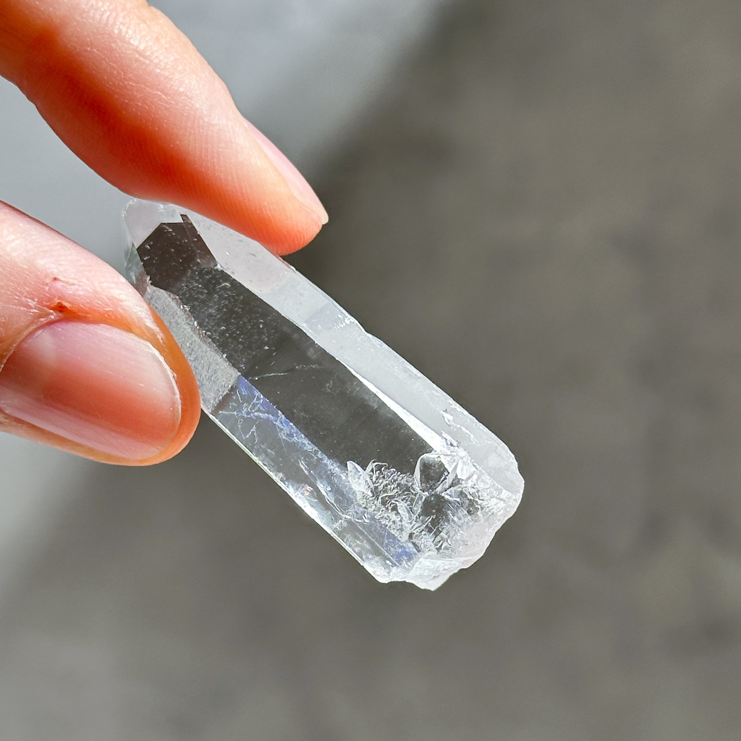 ゼッカ産クリアクォーツ ポイント 原石61 ◇ Clear Quartz ◇天然石