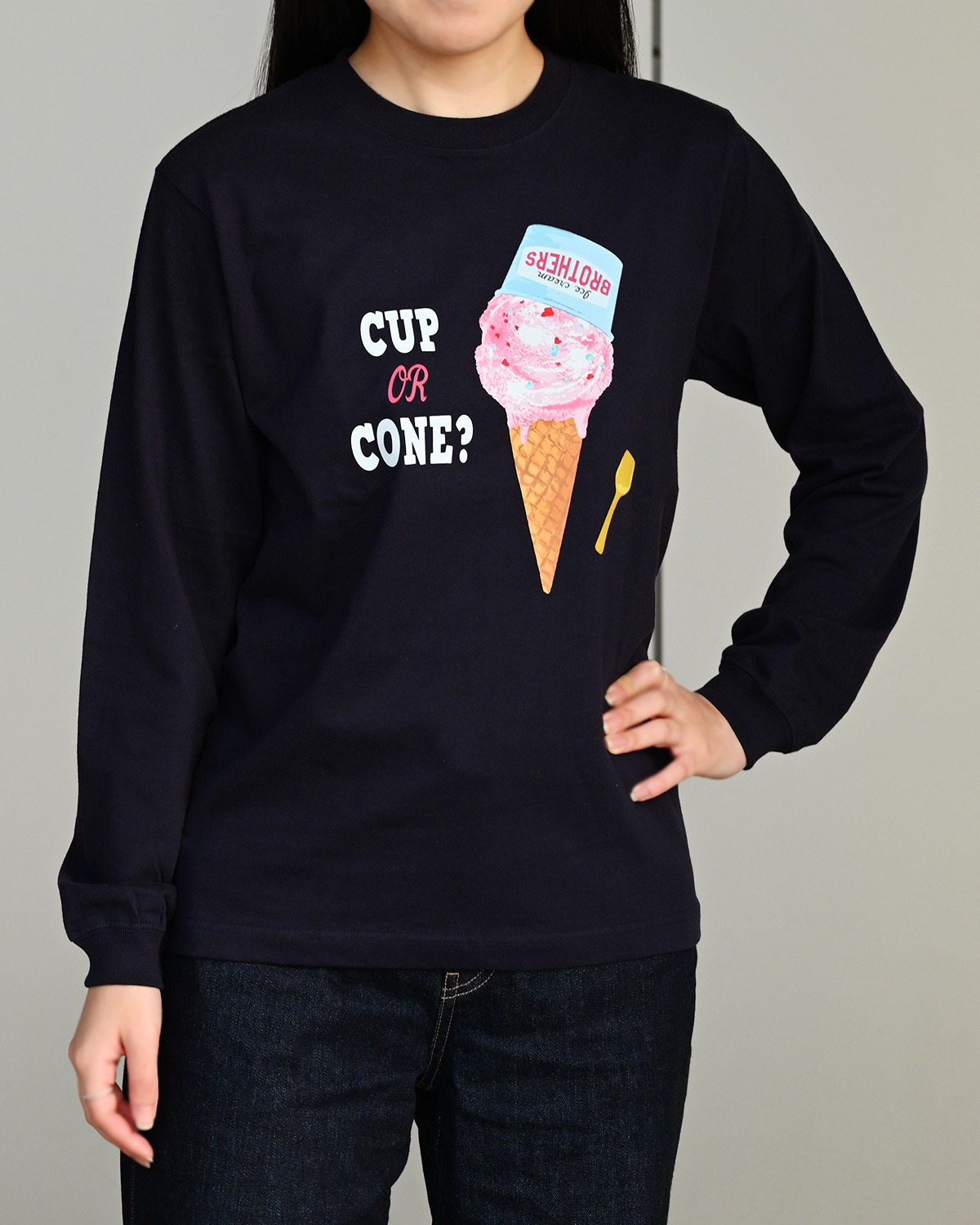 CUP OR CONE ロングTシャツ（ネイビー） | ICECREAM HOLIC
