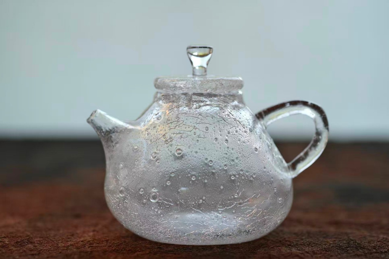 王沁 Wang Qin - 茶壺 teapot