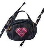 ミニショルダーバックBLACK・pinkチェックハート
