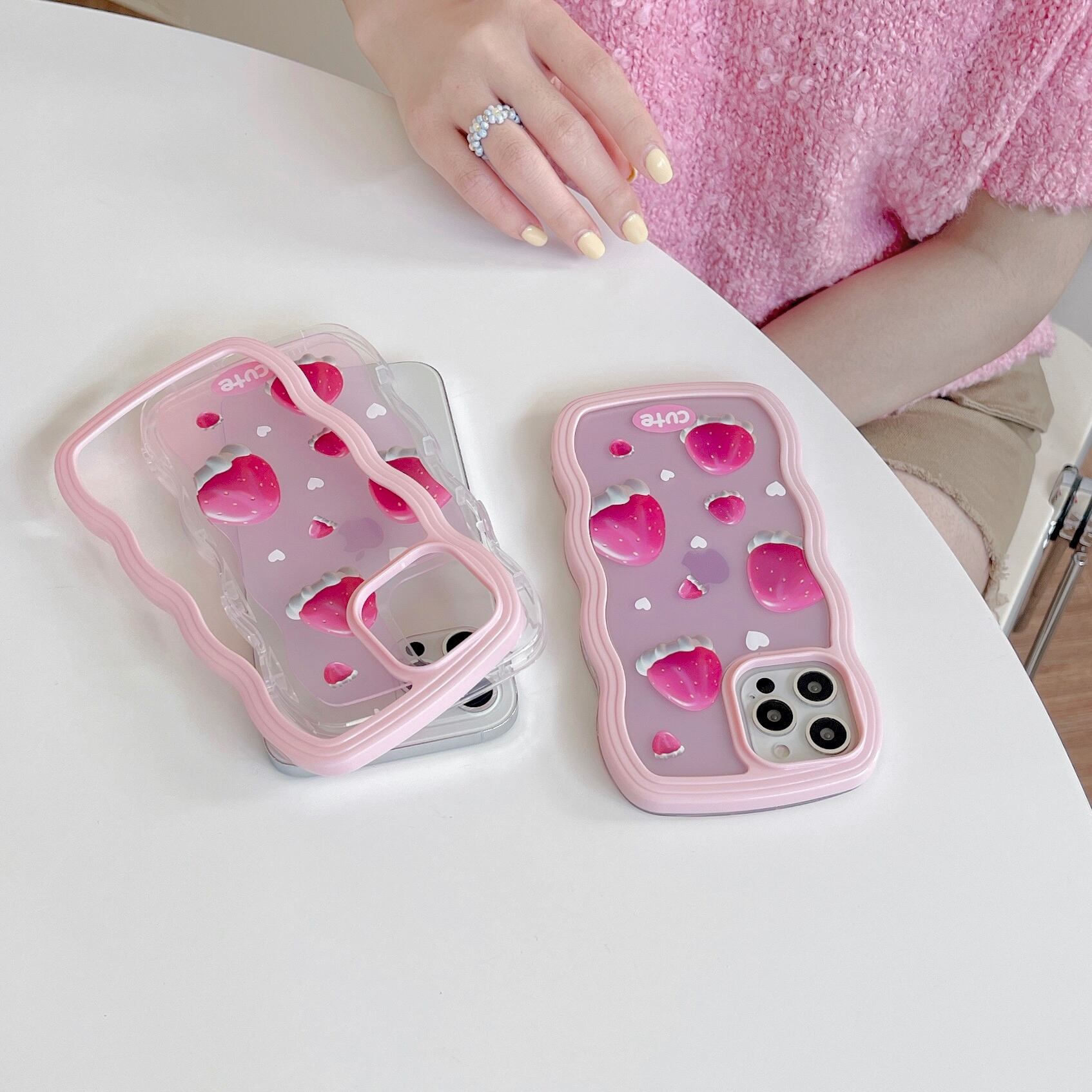 iPhone13 Pro Max 12 11ケース 可愛い いちご柄 女子向け 耐衝撃 iPhone13 Pro Max 12 11ケース 可愛い いちご柄 女子向け 耐衝撃