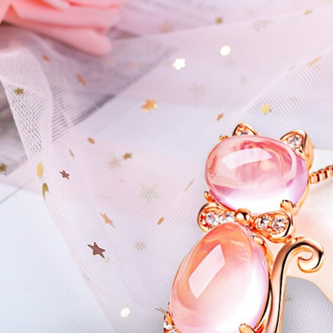 ピンクオパールネックレスネコウサギデザインキュービックジルコニアCZ 